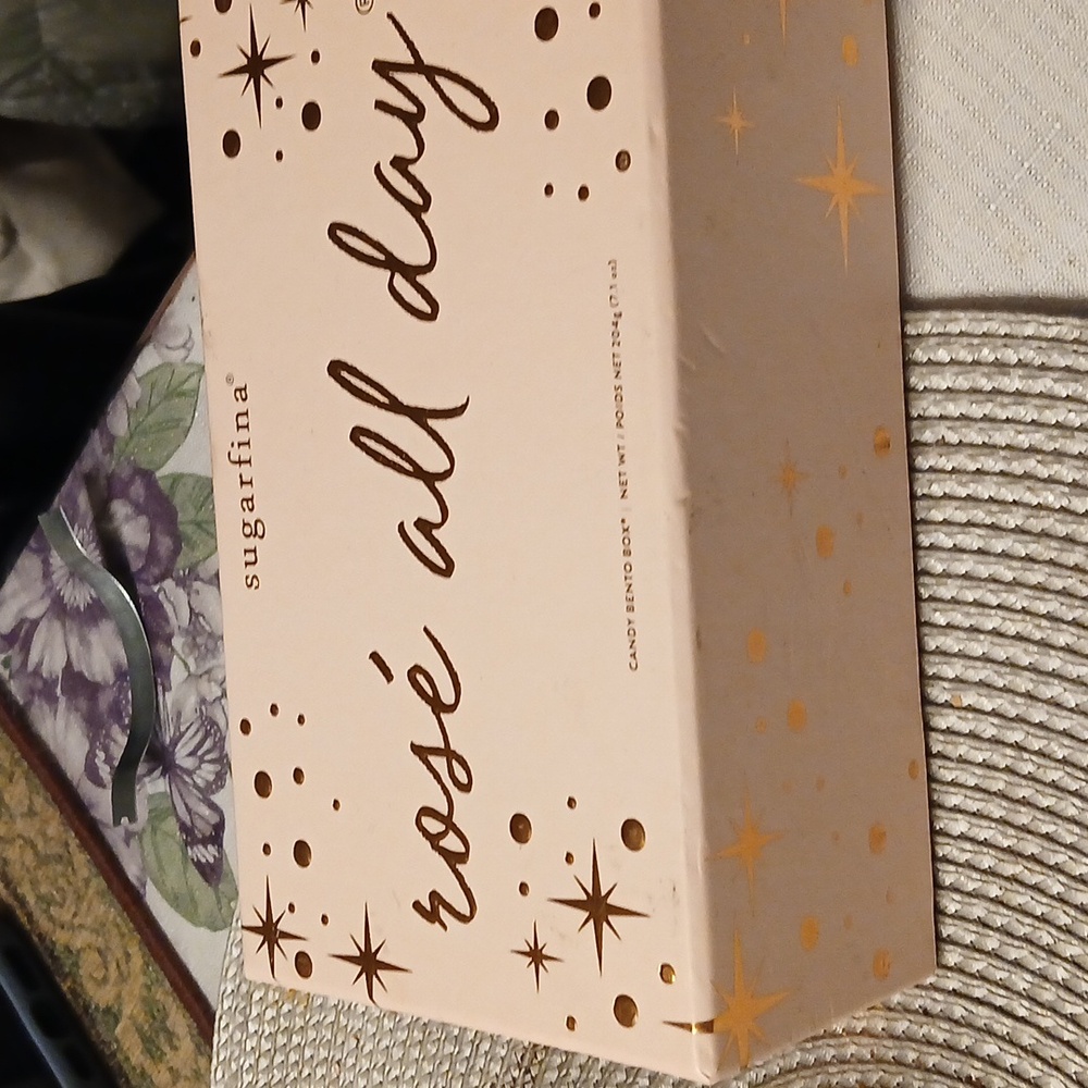 NWT IN OPENED BOX Rose All Day Candy Bento Box 2 containers in Box